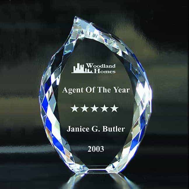 PB2608 - PB2608 | Crystal Torchlight Award