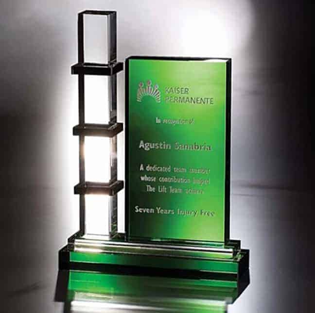 WSEL710 - WSEL710 | Crystal Escalator Award