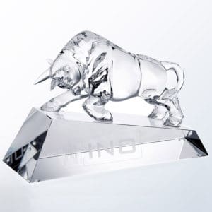 C1010 - C1010 | Crystal Optimistic Bull Award